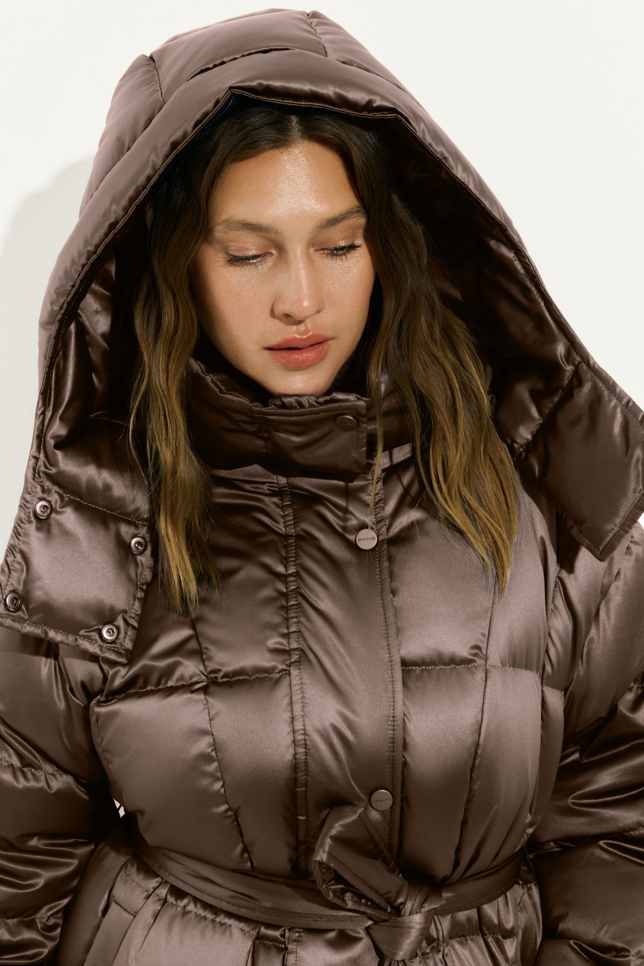 Пуховик длинный с премиальным наполнителем RENE