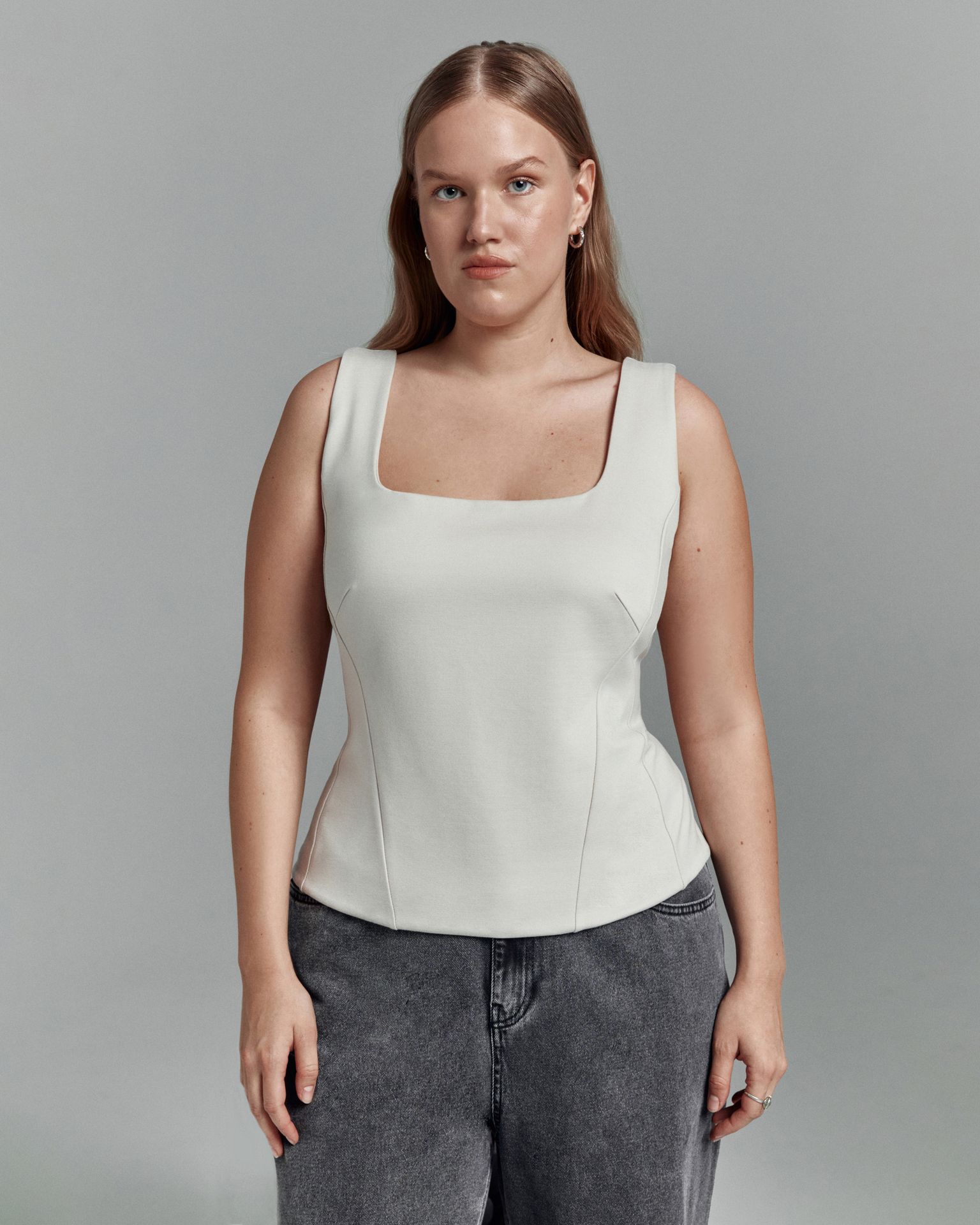 Топ трикотажный в корсетном стиле