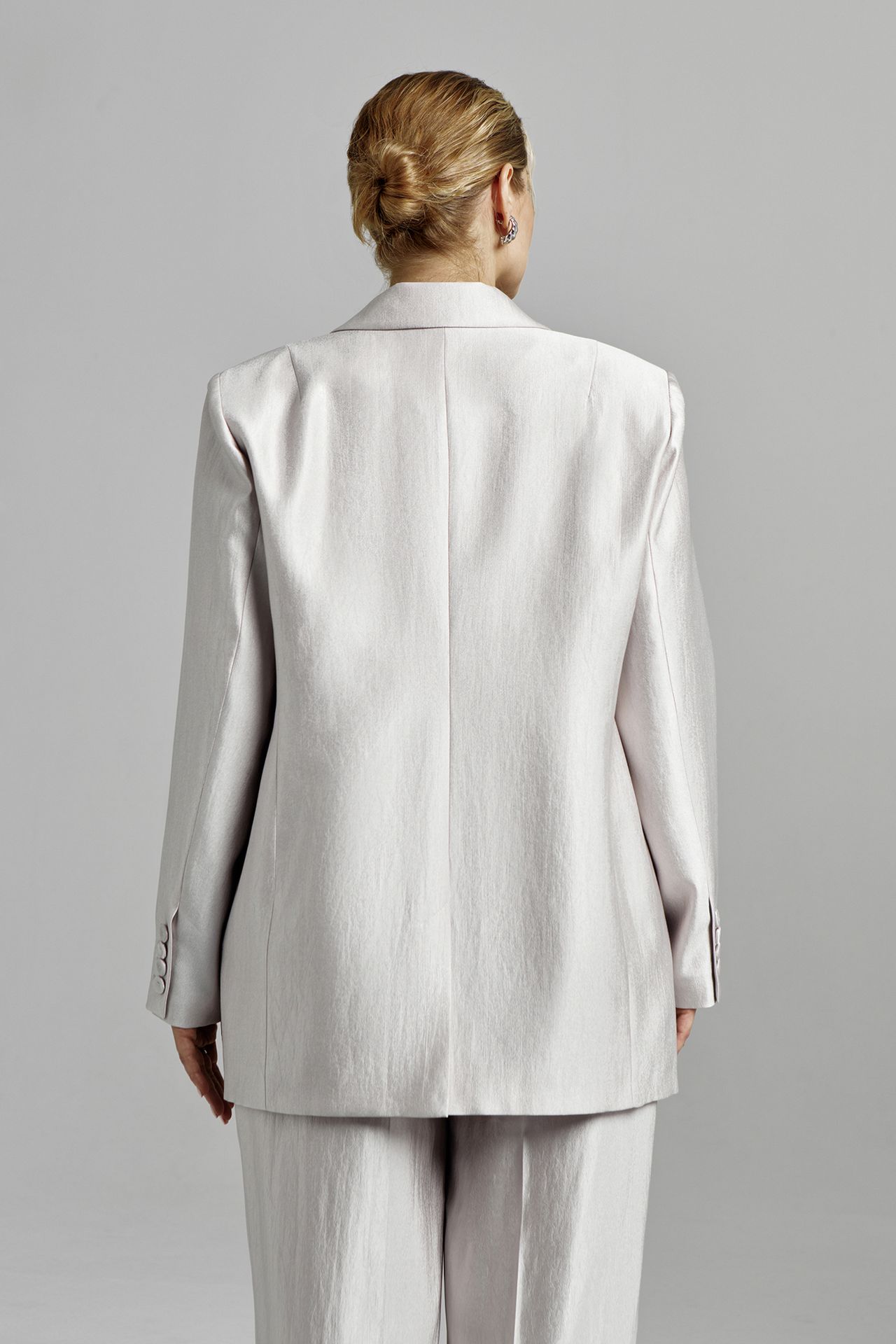 Жакет атласный