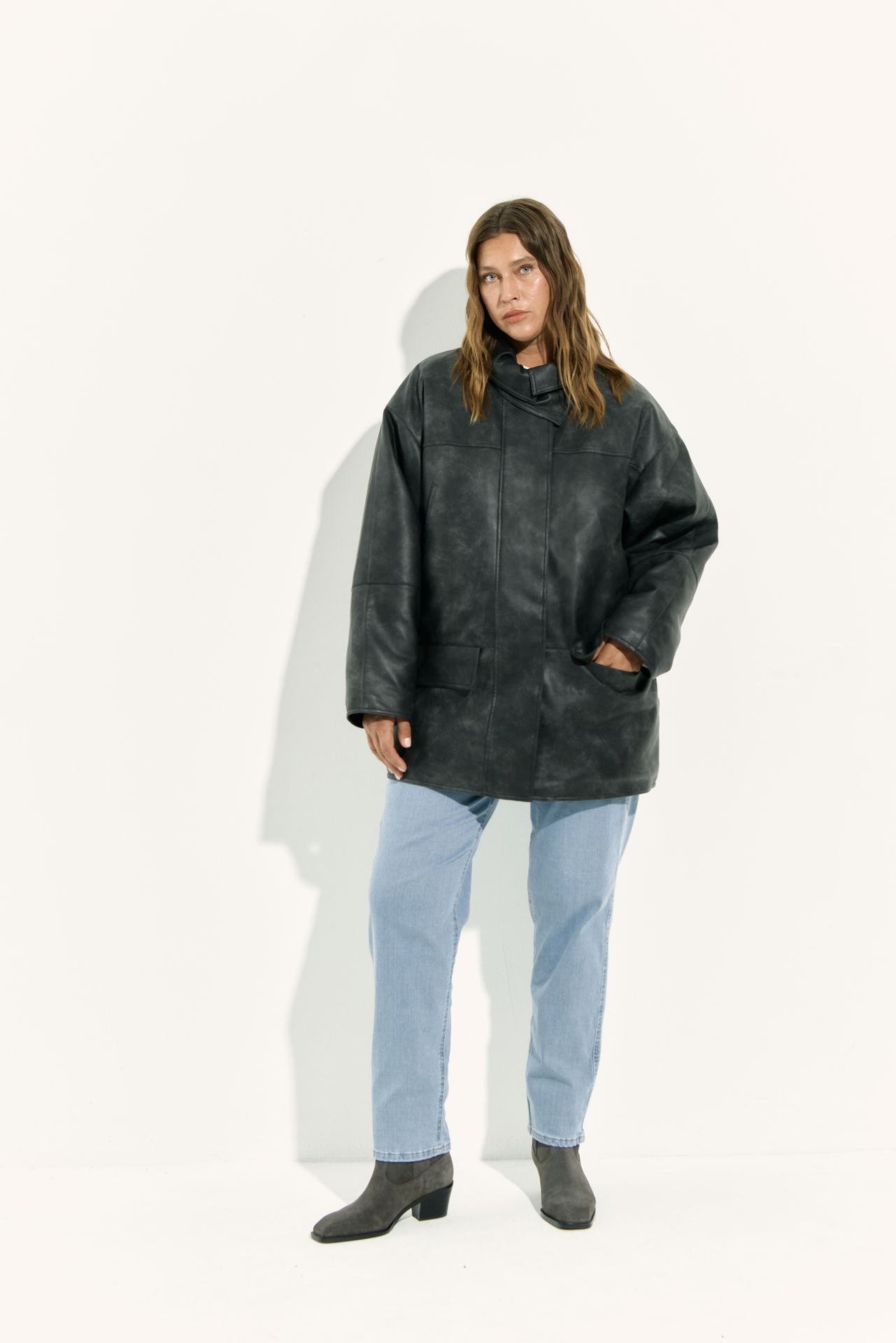 Куртка из экокожи утепленная