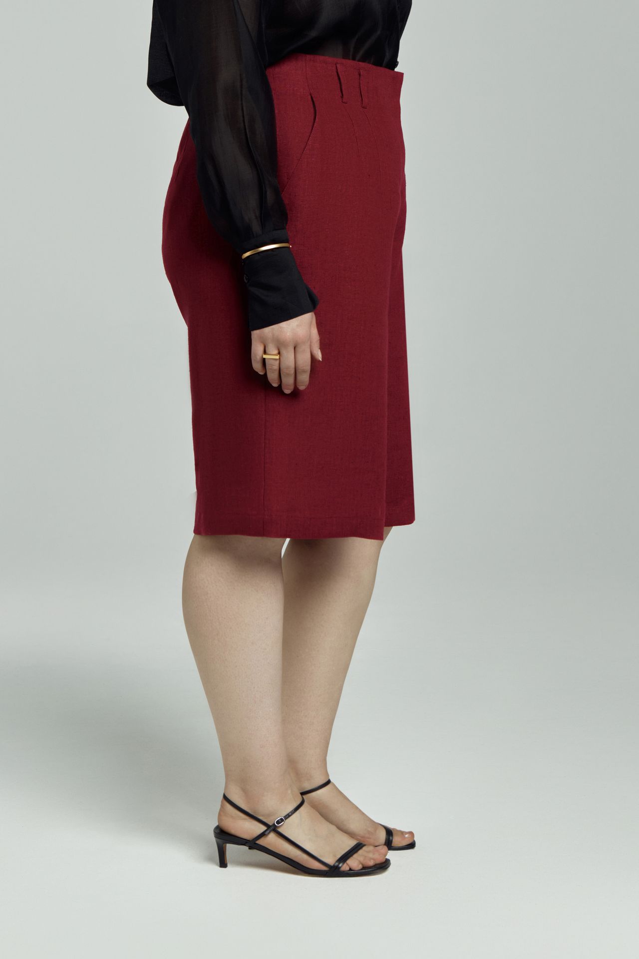 Шорты льняные