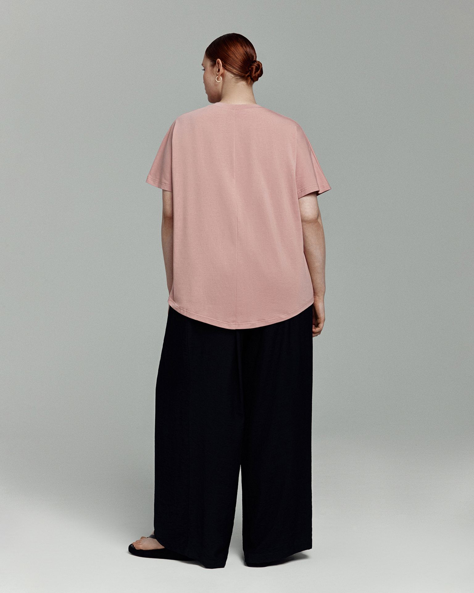 Футболка из премиального хлопка NAVSEGDA