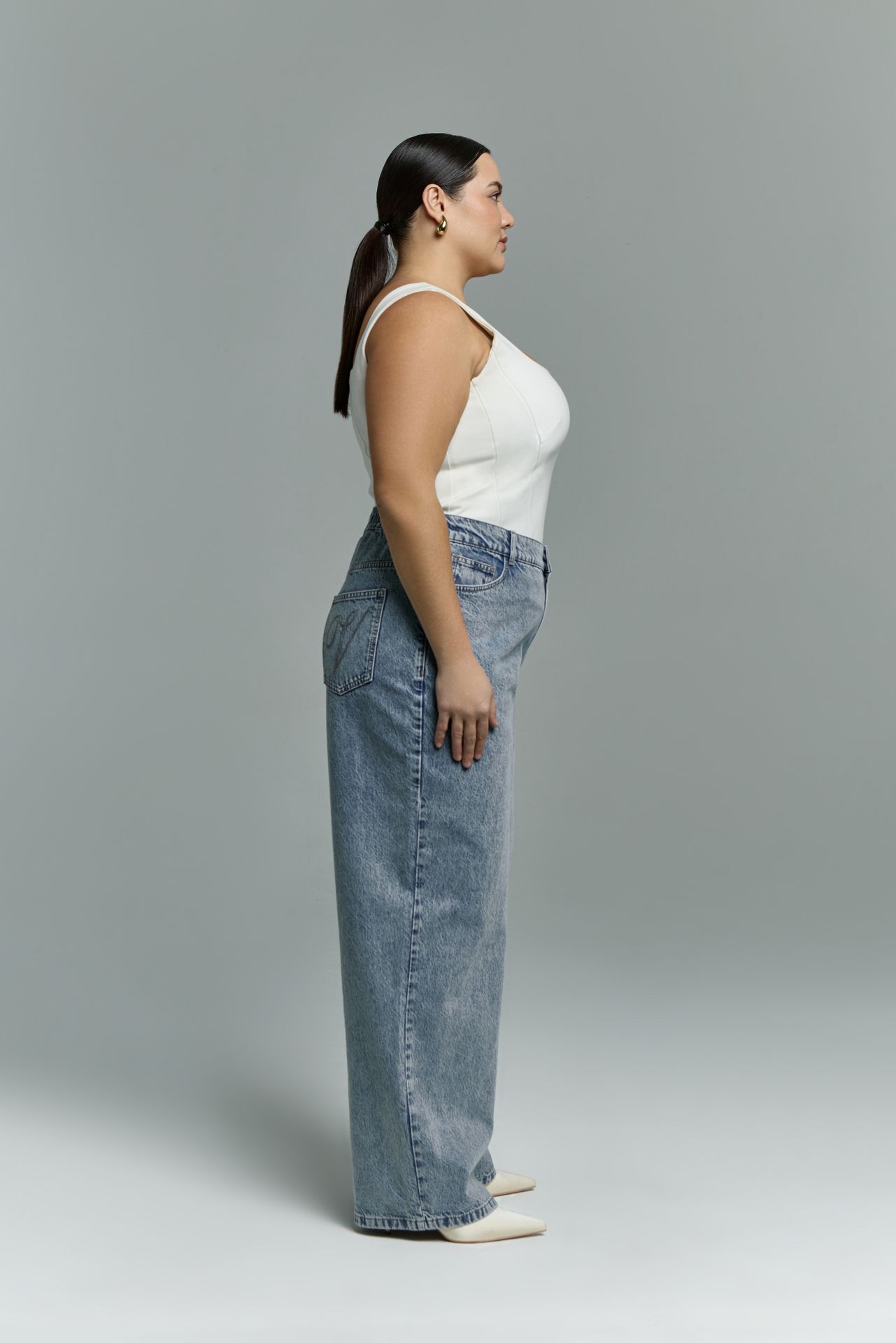 Джинсы прямые