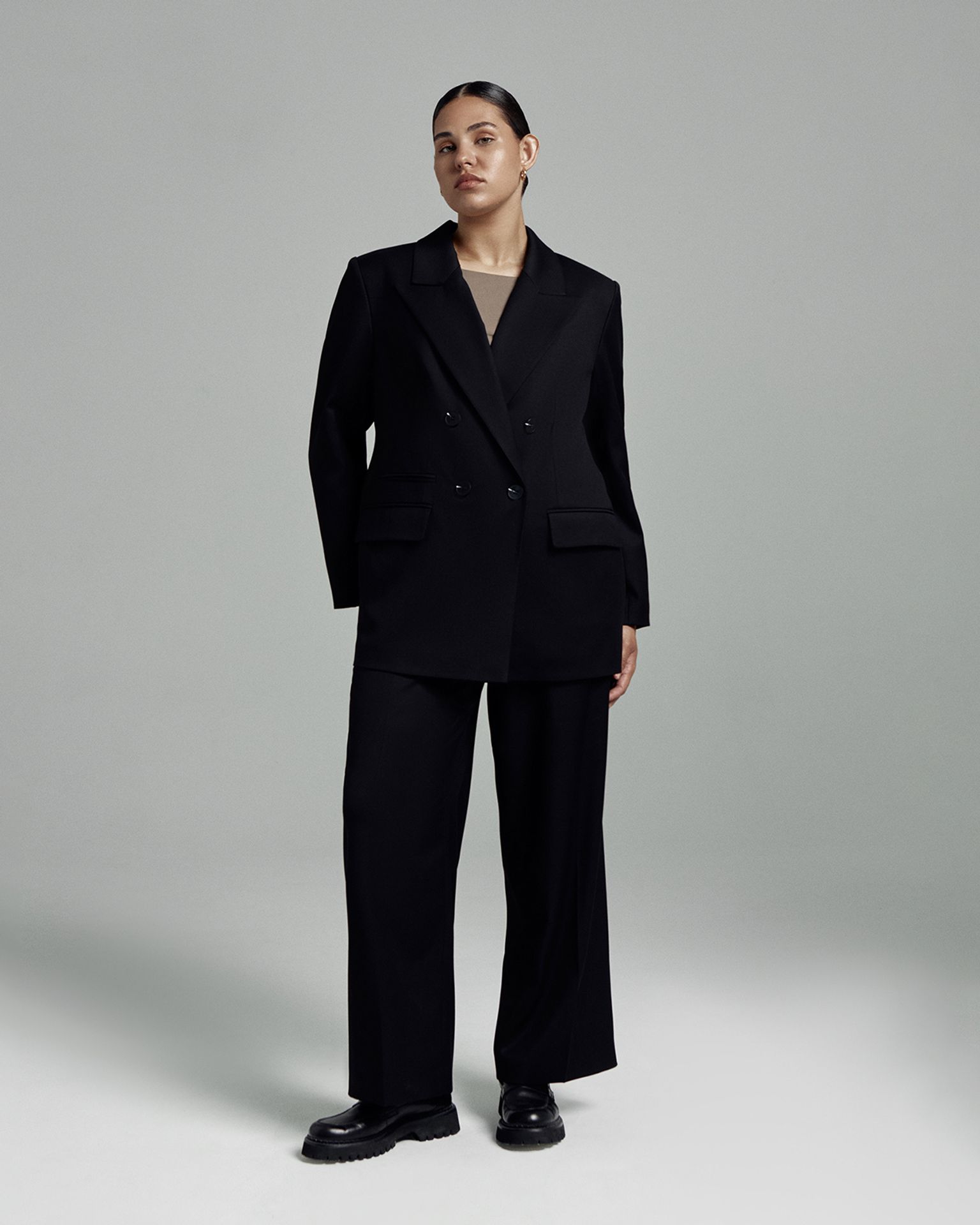 Брюки прямые на резинке