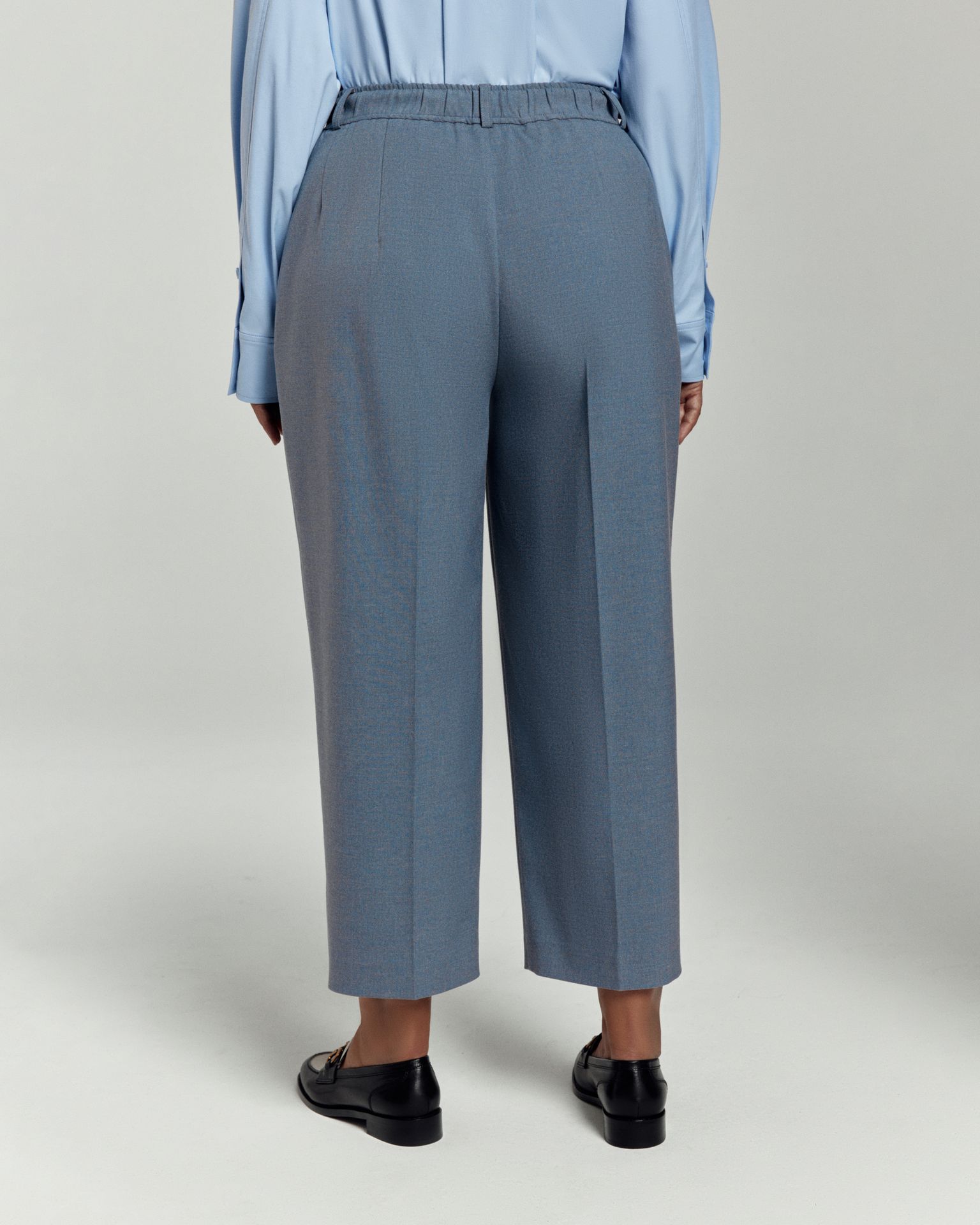 Брюки-бананы