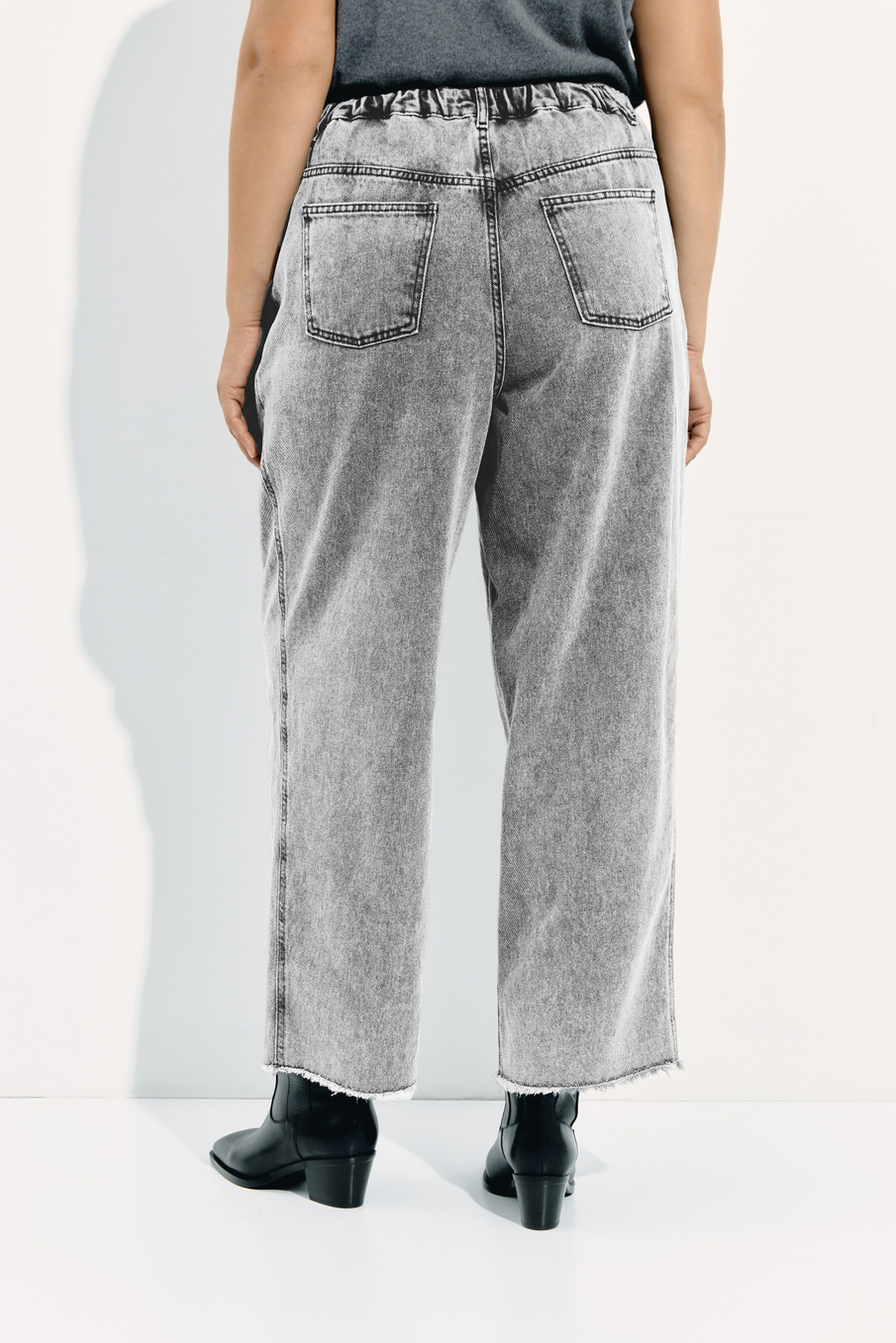 Джинсы прямые NOOR