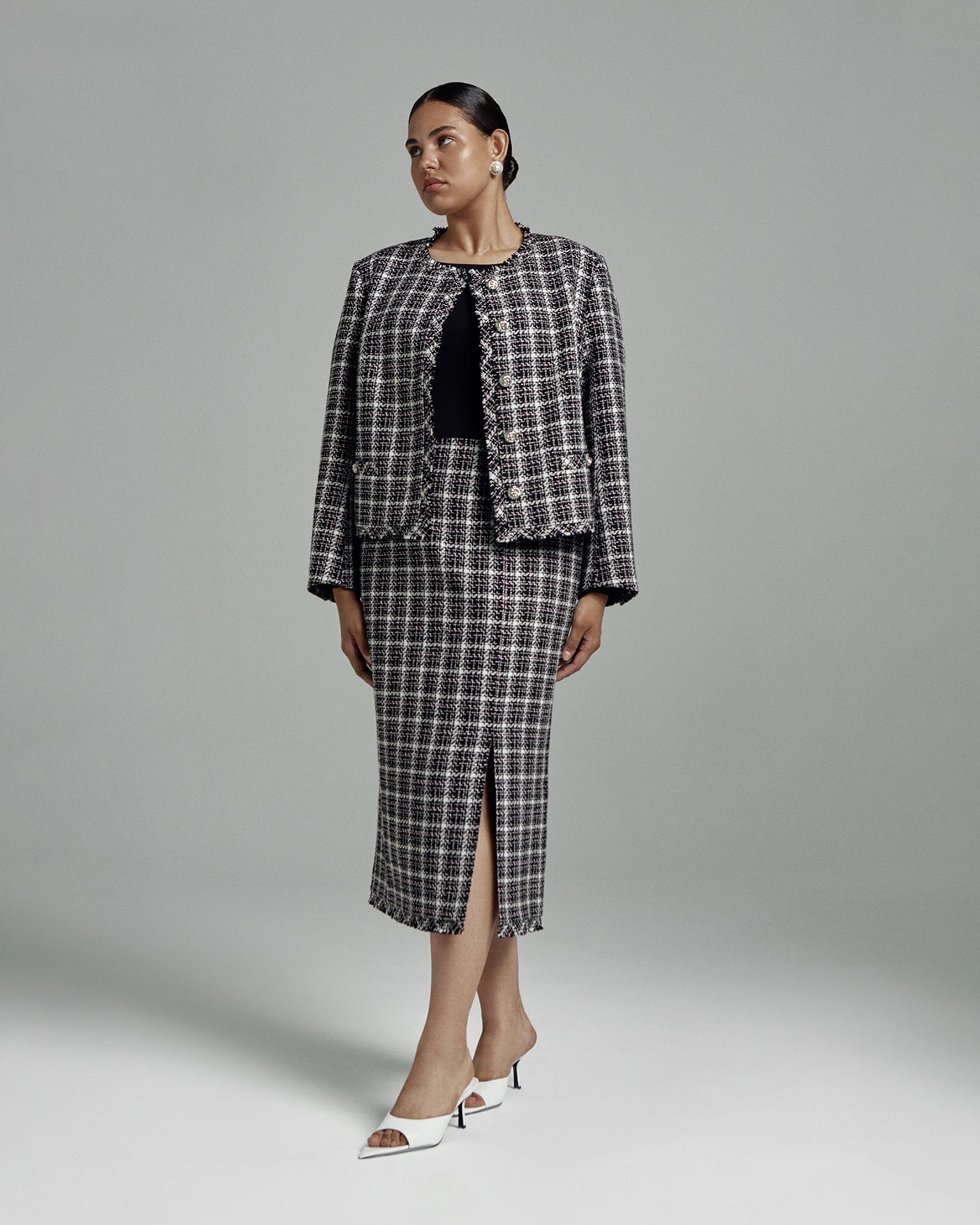 Юбка миди твидовая