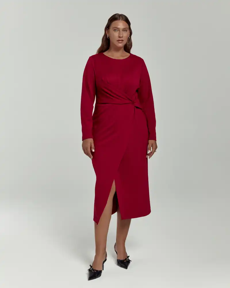 Платье трикотажное с узлом