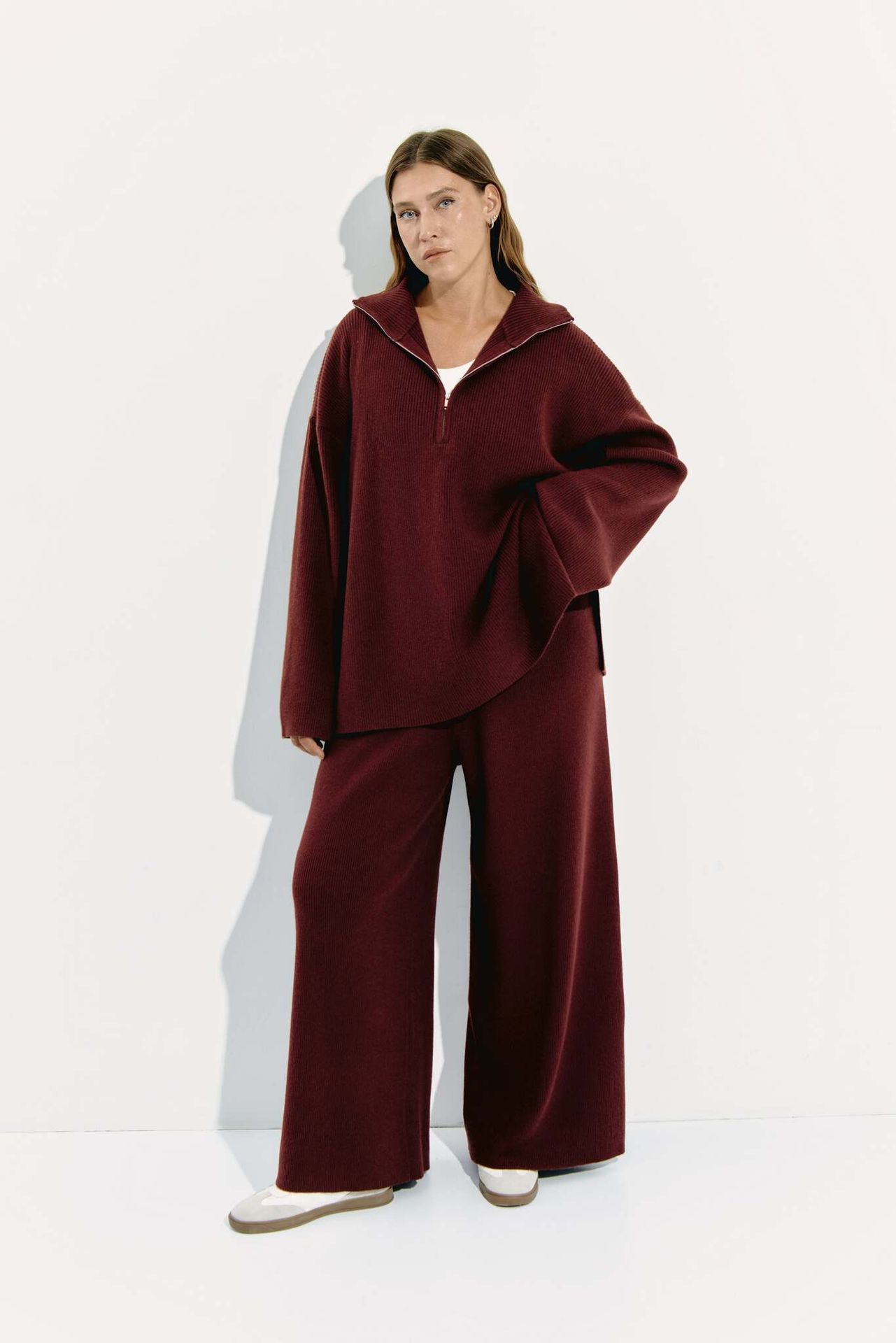 Джемпер с молнией