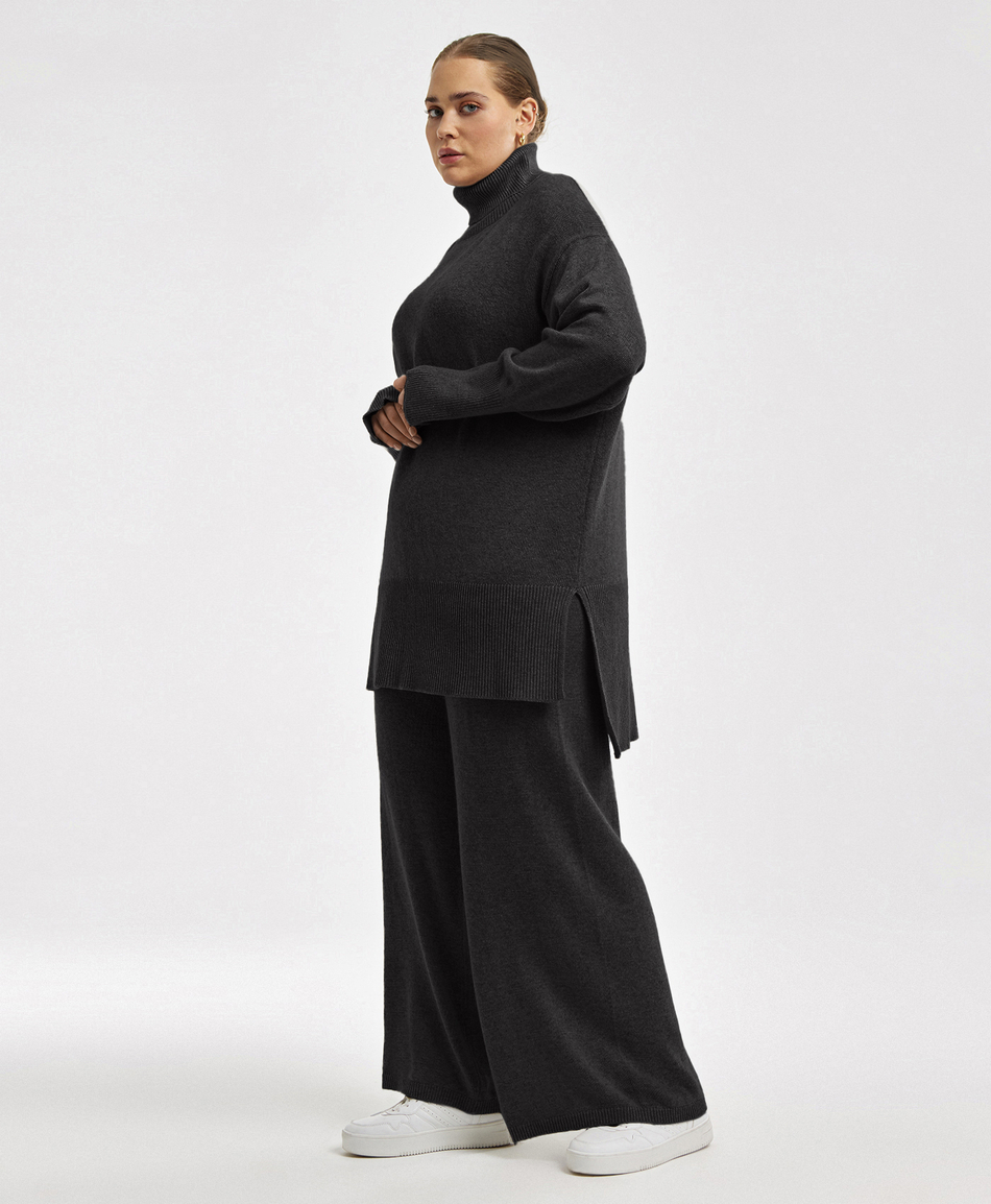 Удлиненный свитер из ангоры