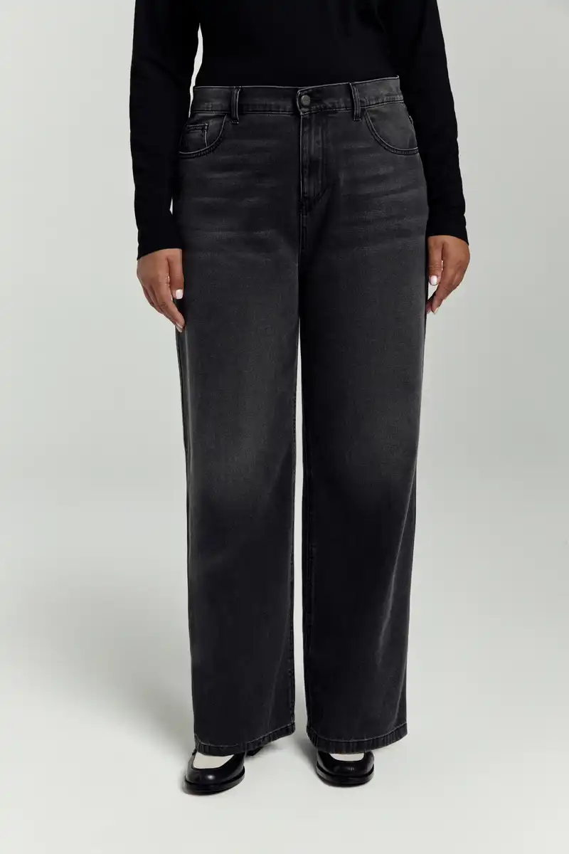 Джинсы широкие