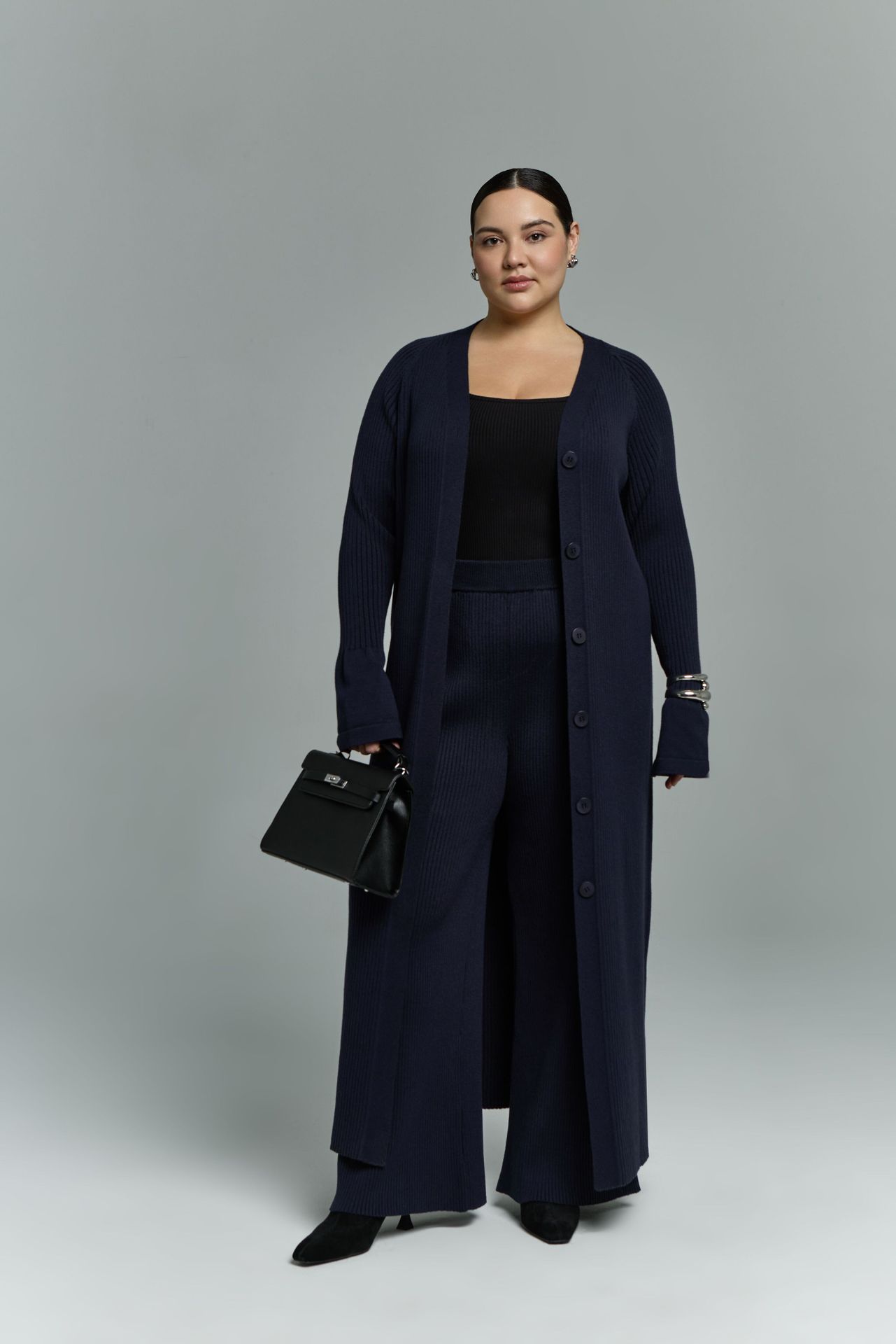 Пратье на пуговицах GLINT