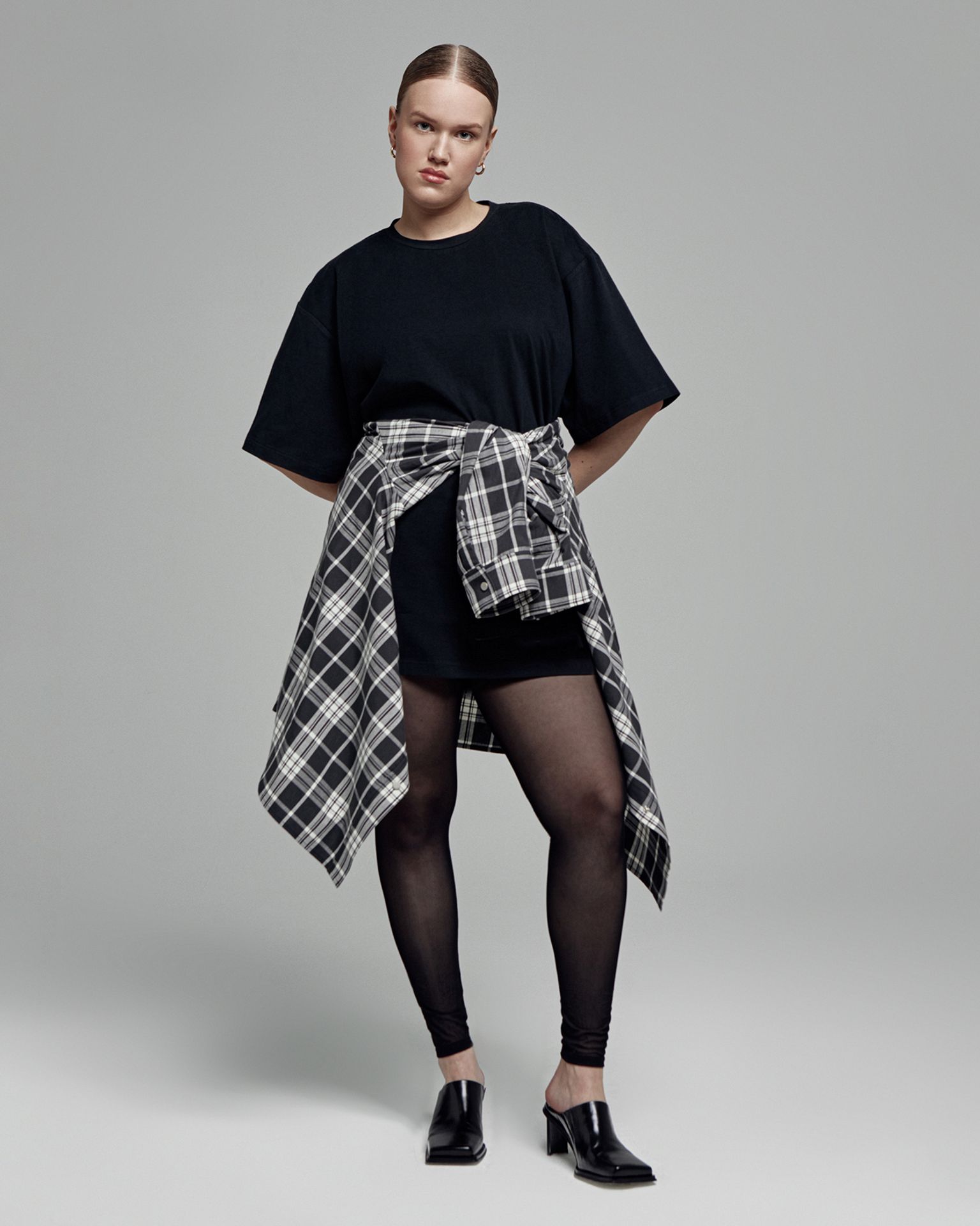 Футболка с бархатистой фактурой NAVSEGDA