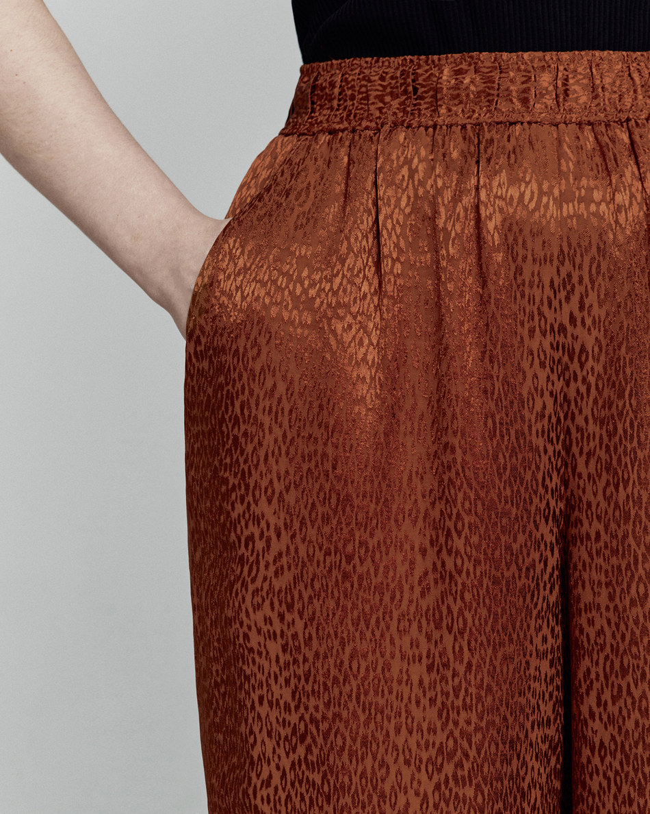 Брюки струящиеся